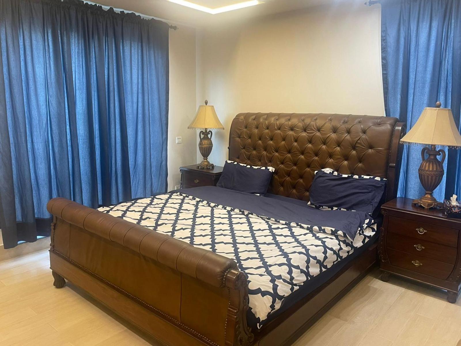 Grey Orchard Homestay - A Family Place ลาฮอร์ ภายนอก รูปภาพ