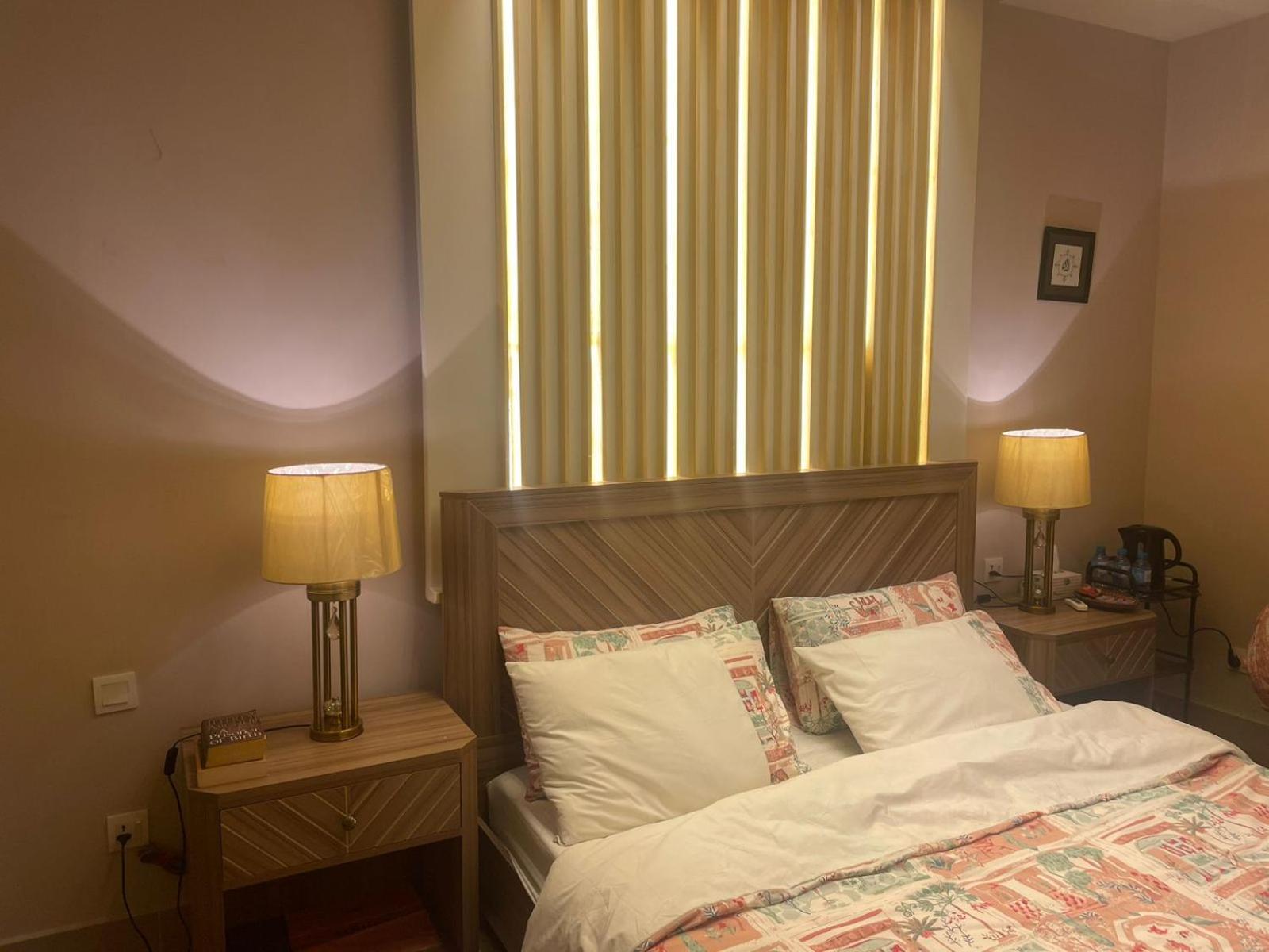 Grey Orchard Homestay - A Family Place ลาฮอร์ ภายนอก รูปภาพ